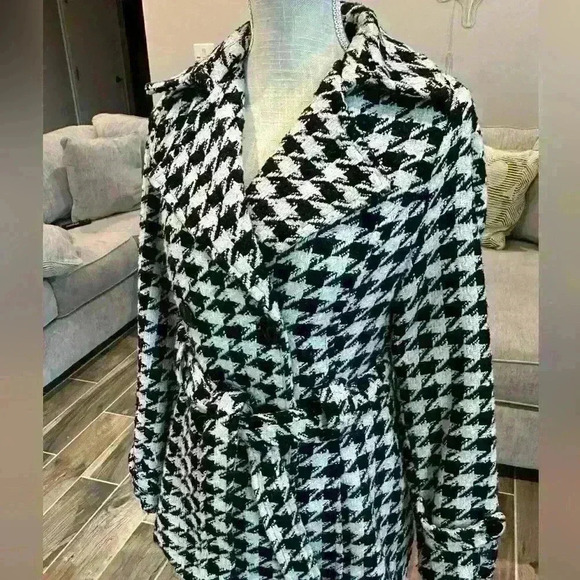 JouJou- Long black and white coat - Large - Picture 8 of 16